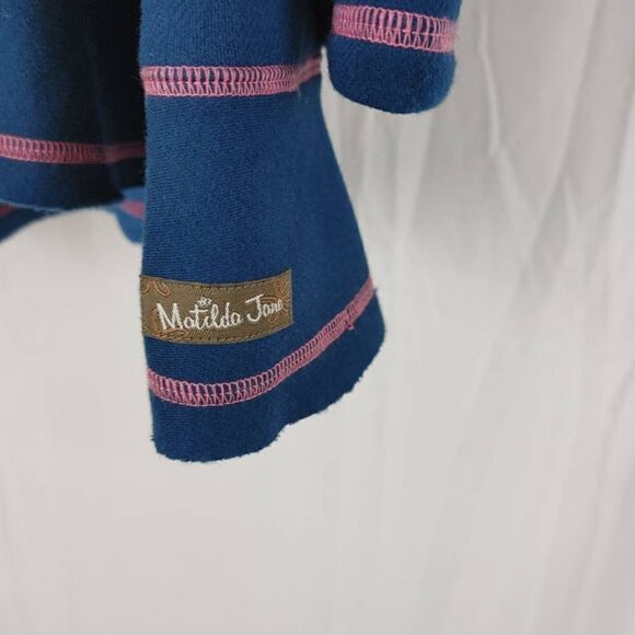 Matilda Jane Women’s Be Present Blue Fleece Lined Hoodie Size Medium.
Like new s - Picture 4 of 9